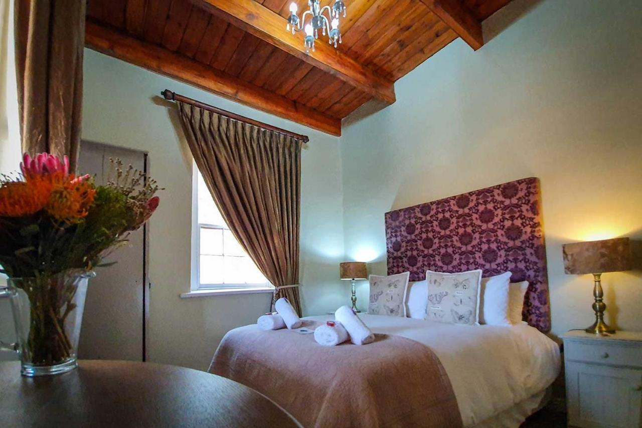 Berluda Farmhouse And Cottages Oudtshoorn Bagian luar foto