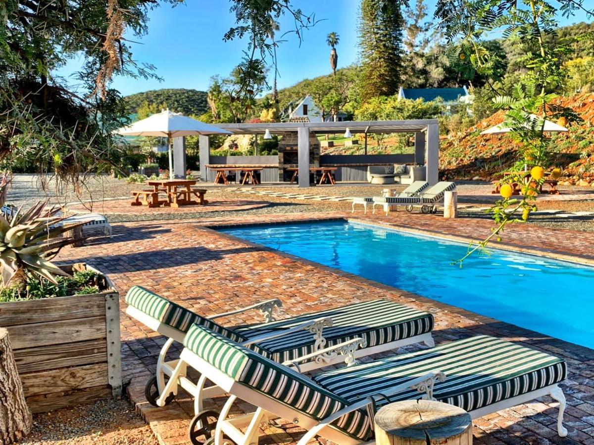 Berluda Farmhouse And Cottages Oudtshoorn Bagian luar foto