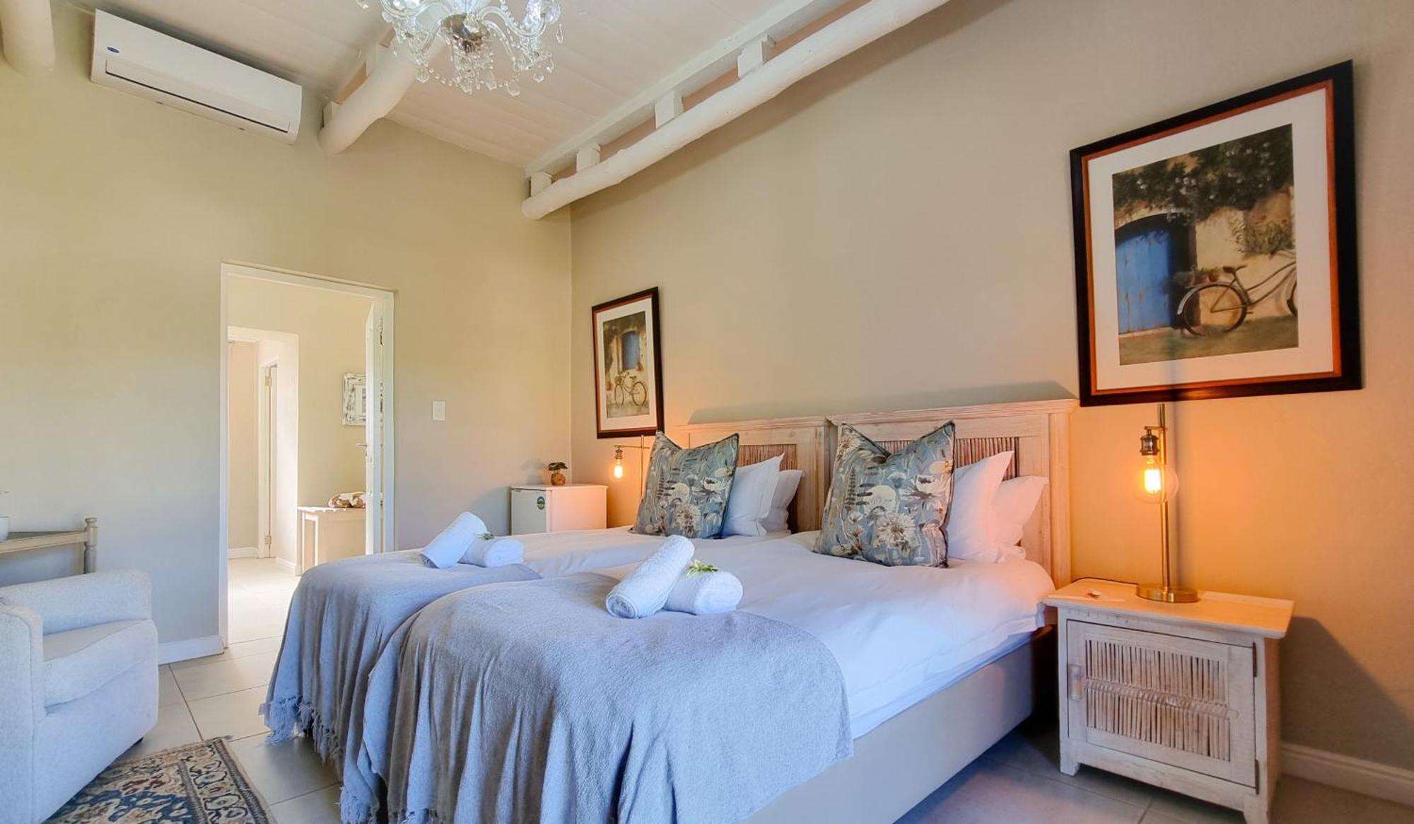 Berluda Farmhouse And Cottages Oudtshoorn Bagian luar foto